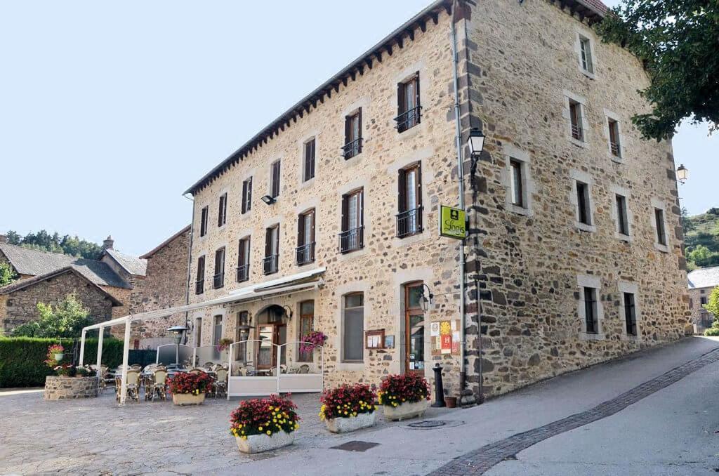 Logis Hotel Auberge De L'Allagnonette Saint-Poncy Exterior foto